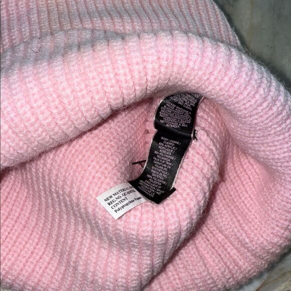 Victoria\'s Secret Soft Pink Knit Hat main image 6